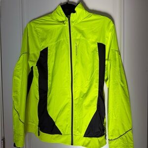 Brooks Women’s Neon Yellow and Black Jacket Running Size M